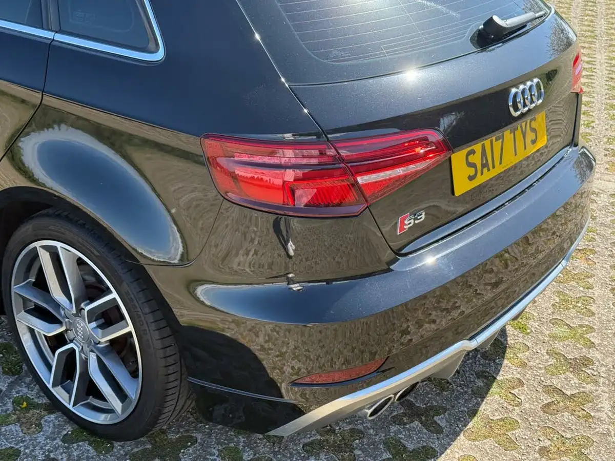2017-audi-s3-20-tfsi-nav-sportback-5d-big-42