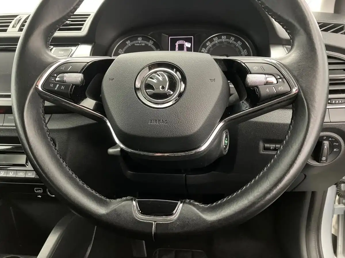 2021-skoda-fabia-10-tsi-se-l-95ps-estate-big-28