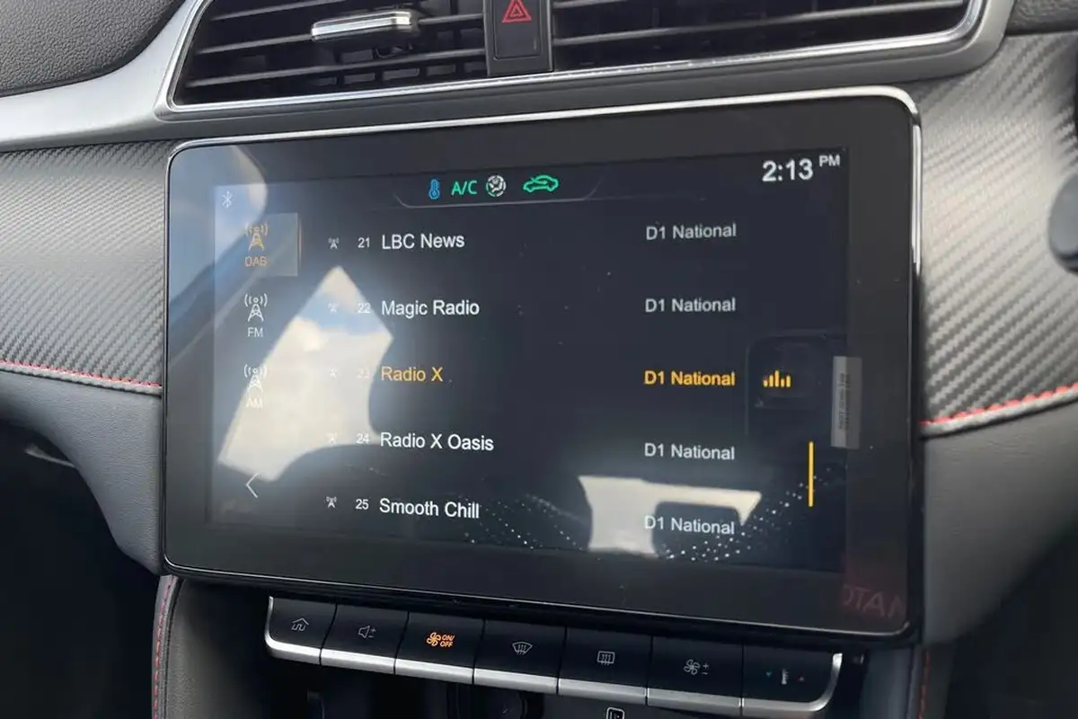 2022-mg-zs-suv-15-vti-tech-excite-big-45