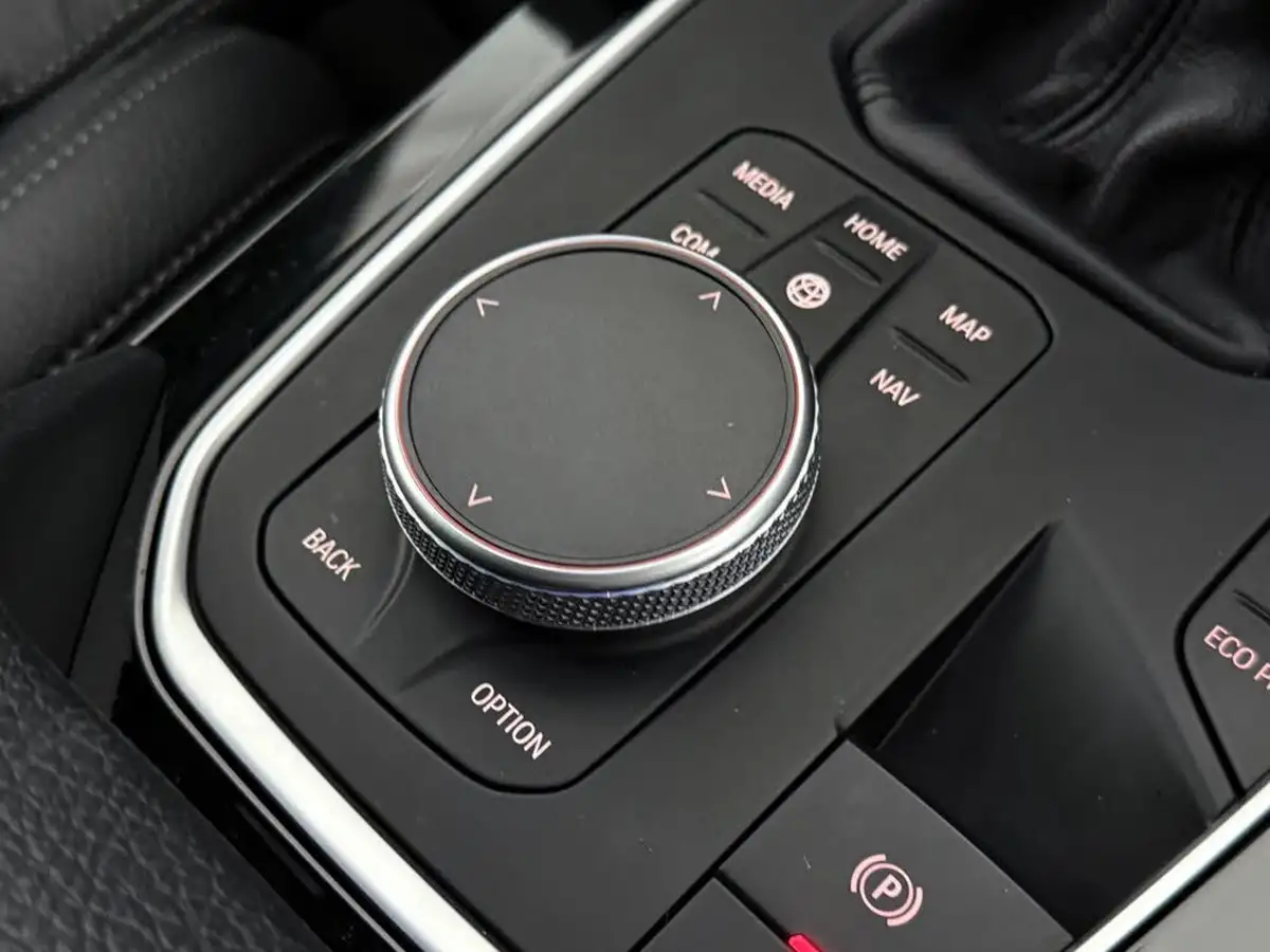 2021-bmw-1-series-15td-116d-m-sport-lcp-big-39
