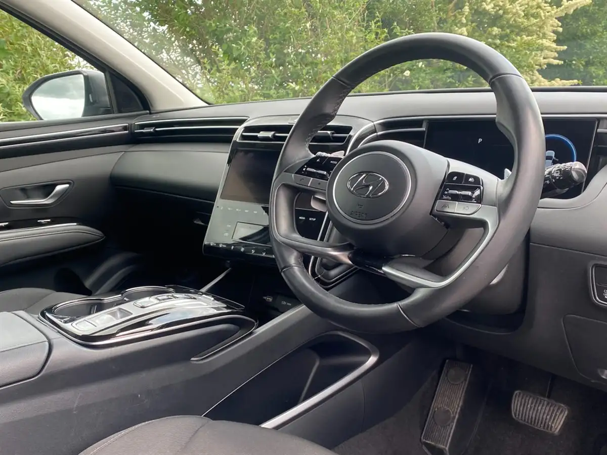 2022-hyundai-tucson-16-t-gdi-se-connect-230ps-hybrid-auto-big-3