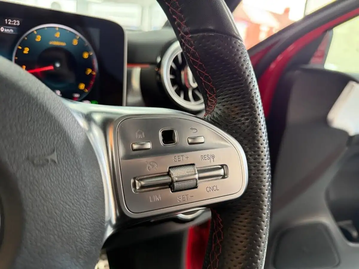 2019-mercedes-benz-a-class-13-a200-amg-line-premium-plus-hatchback-5d-big-34