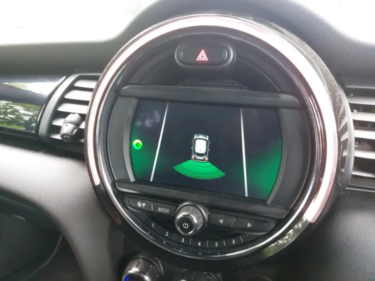 2019-mini-cooper-20-john-cooper-works-comfortnav-hatchback-3d-auto-big-9