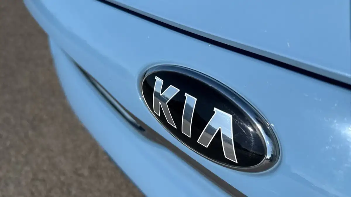 2017-kia-picanto-125-3-big-13