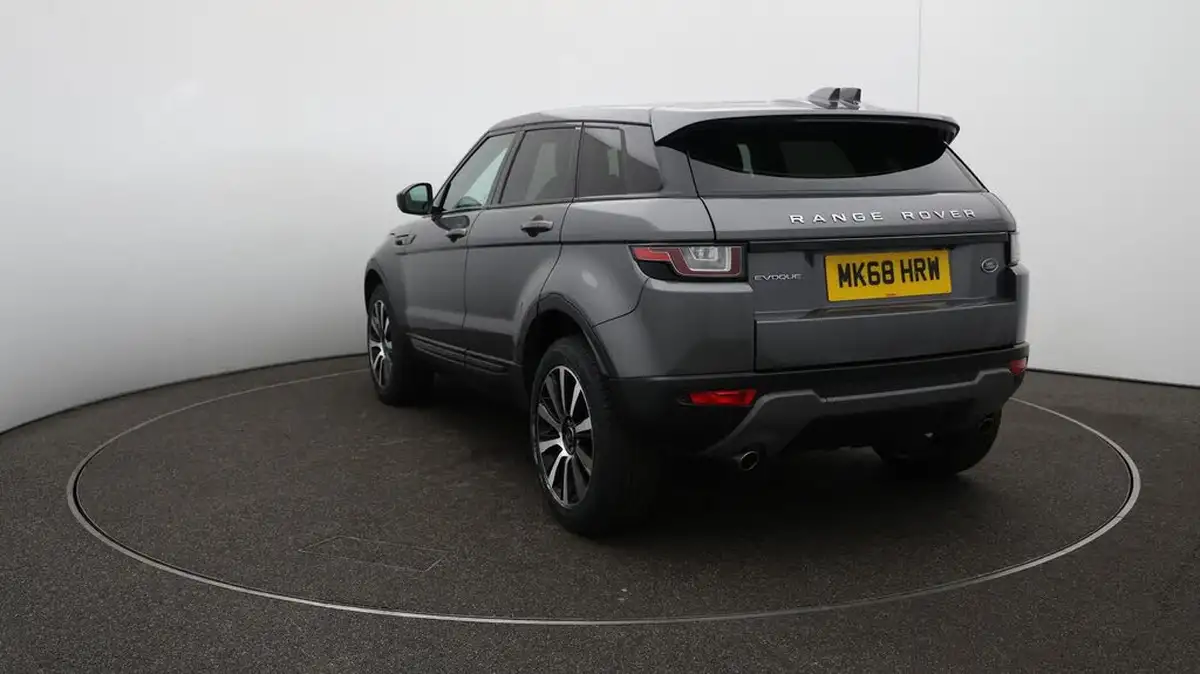 2018-land-rover-range-rover-evoque-20td4-se-tech-hatchback-5d-auto-big-59