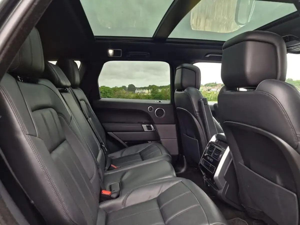 2021-land-rover-range-rover-sport-30-d300-hse-dynamic-black-big-8