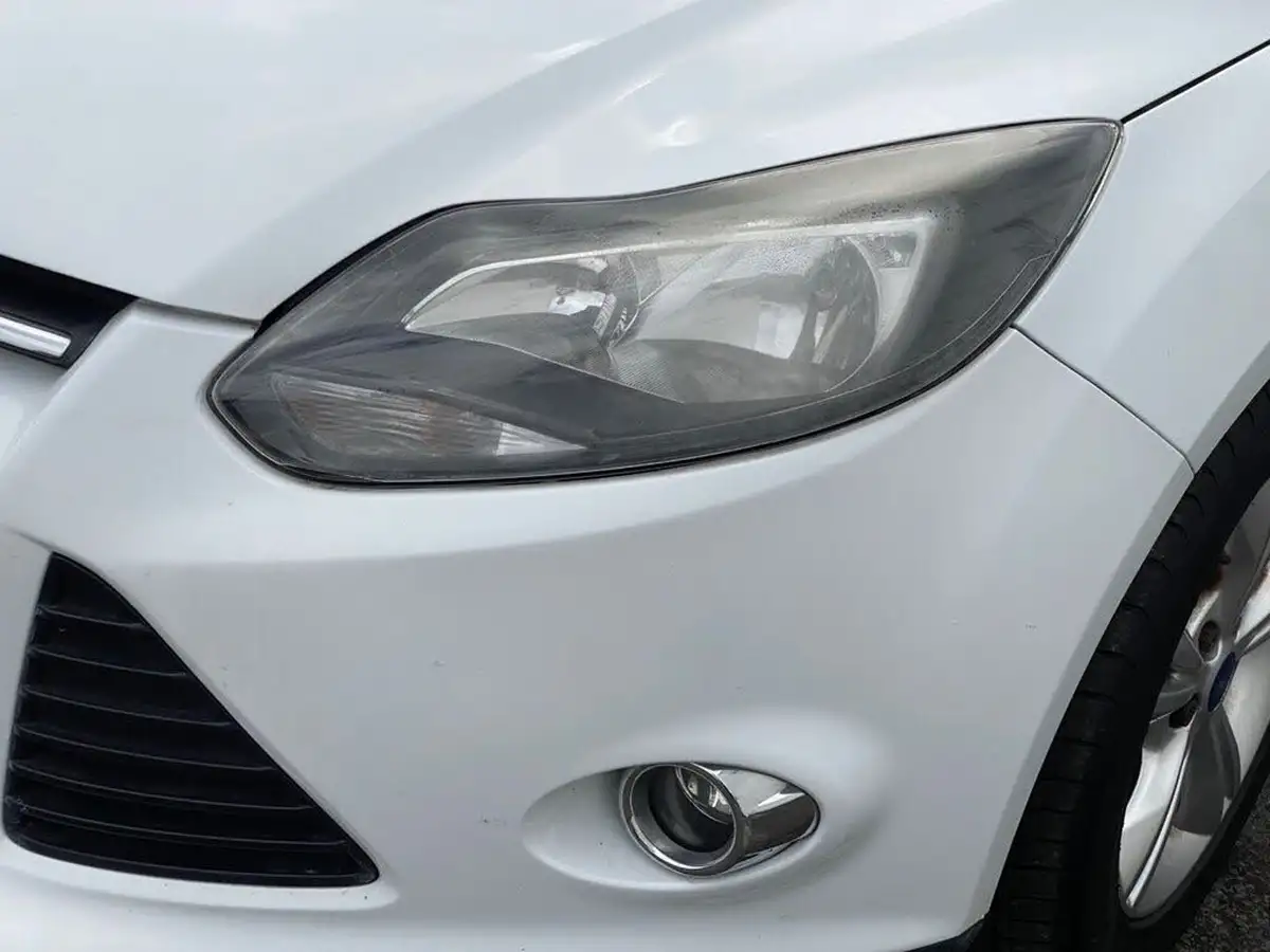 2012-ford-focus-16-zetec-ti-vct-125ps-hatchback-big-32