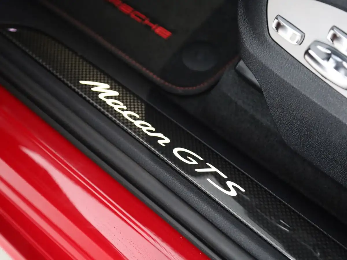 2022-porsche-macan-29-v6-gts-big-21