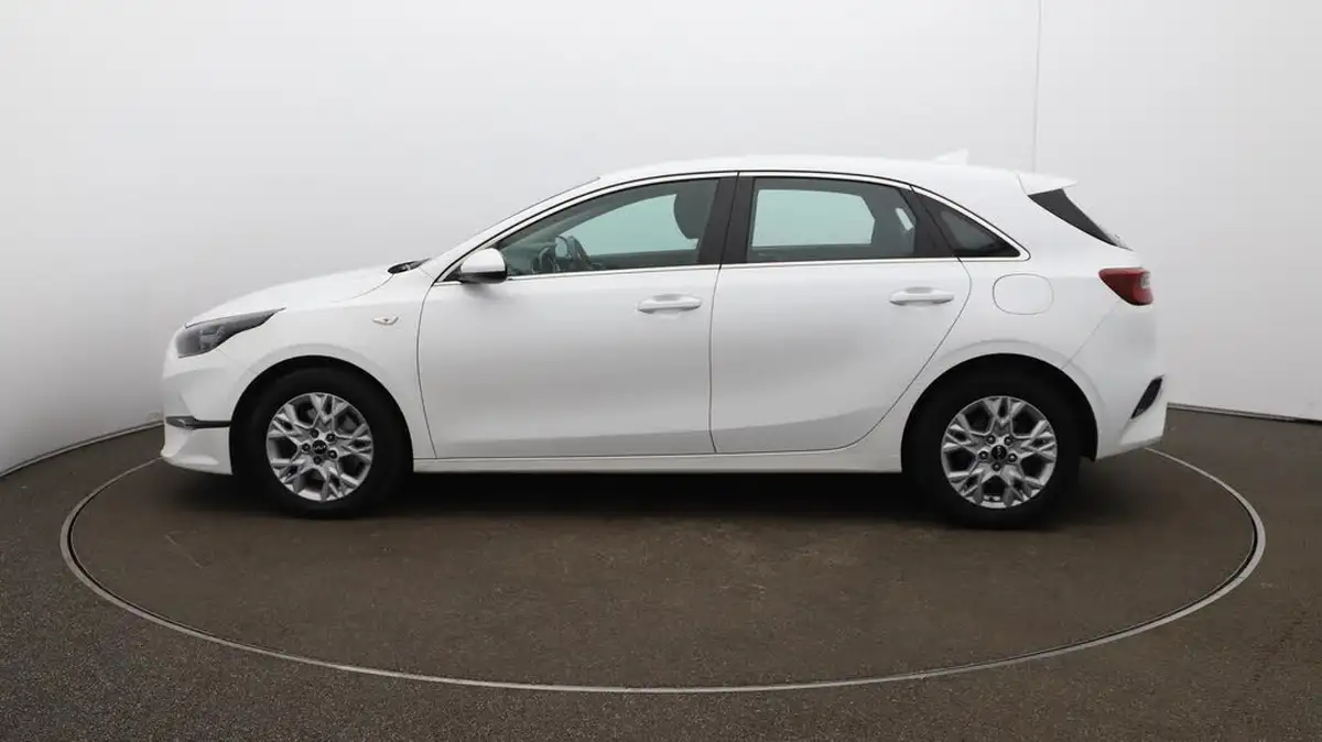 2021-kia-ceed-10-t-gdi-2-hatchback-big-63