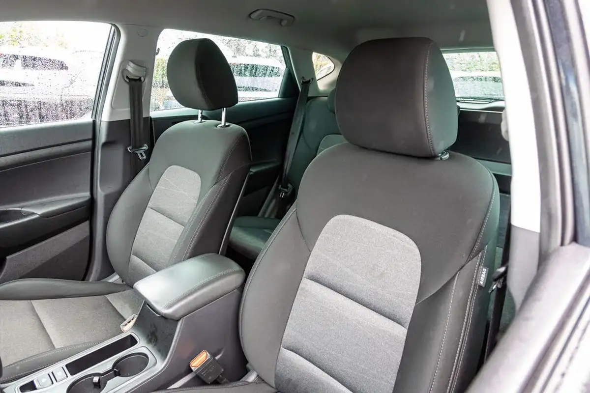 2021-hyundai-tucson-16crdi-se-nav-115ps-big-22