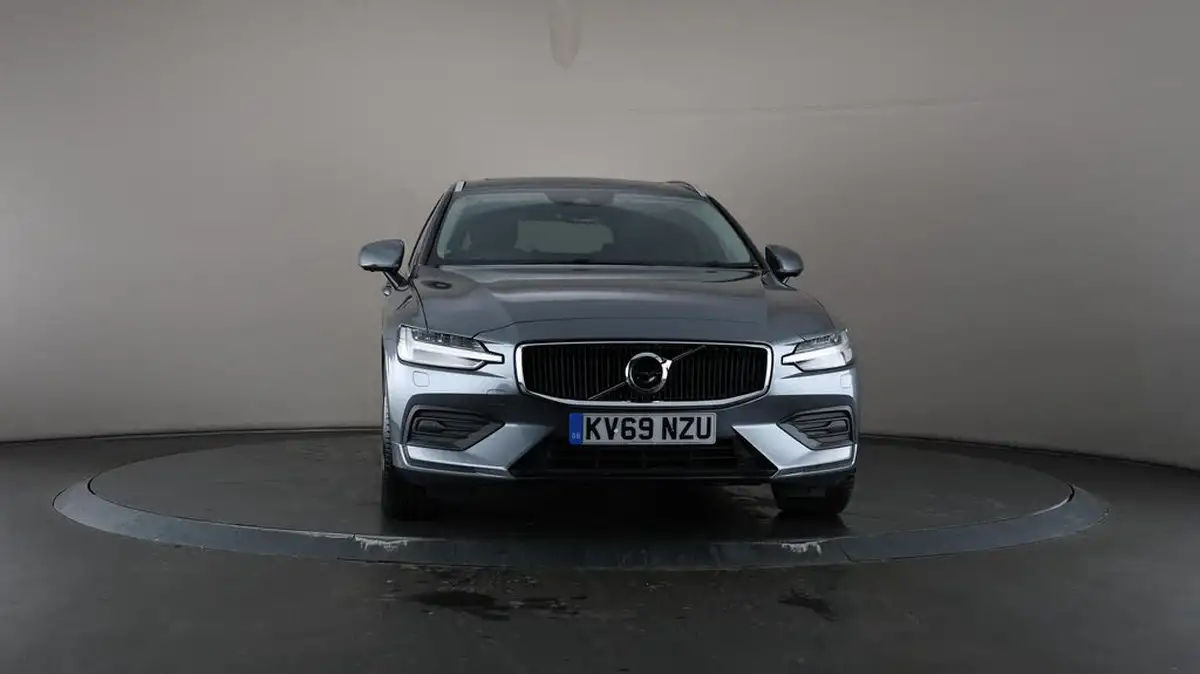 2019-volvo-v60-20-t5-momentum-plus-big-50