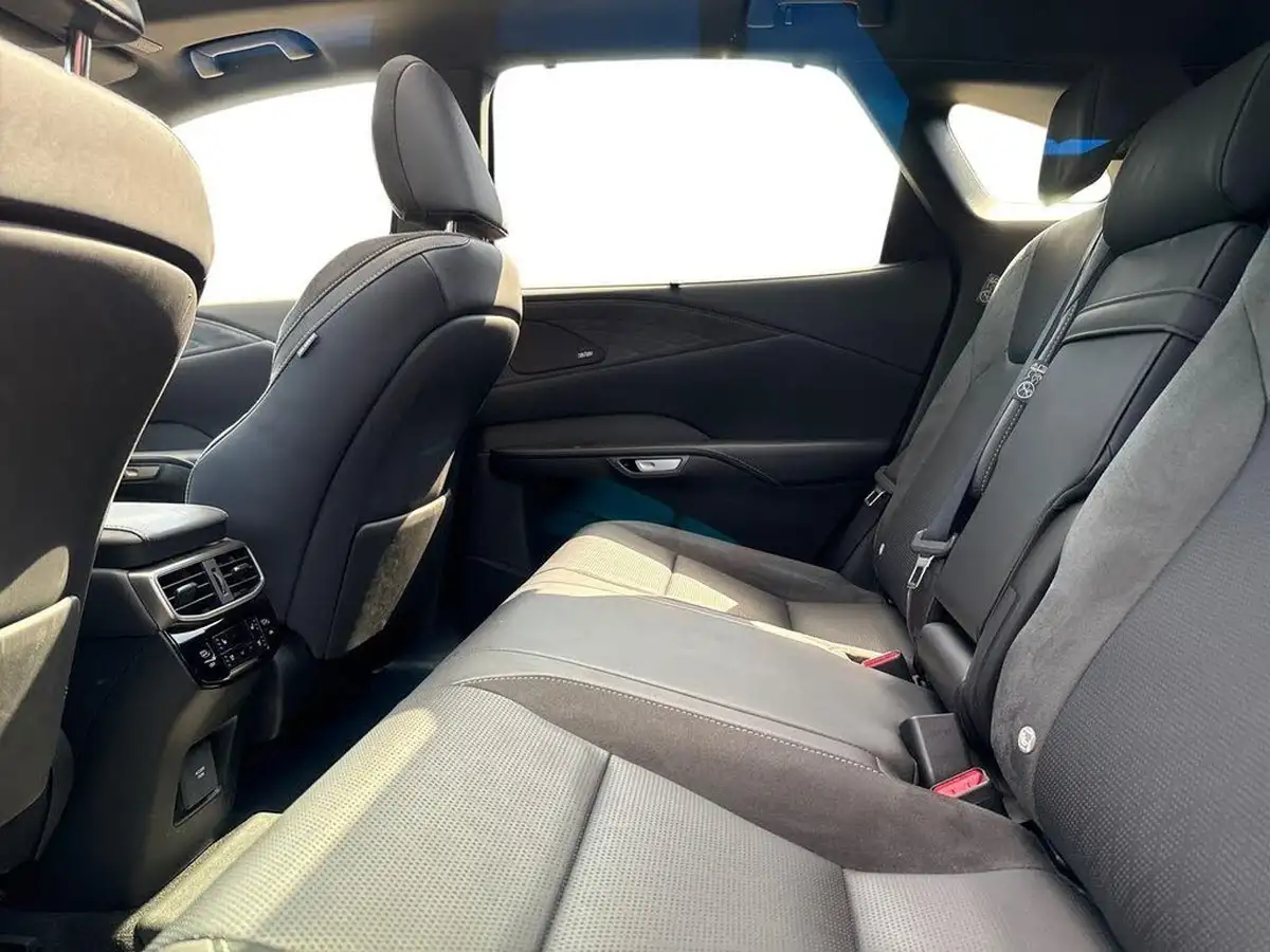 2024-lexus-rx-450h-25-takumi-big-16