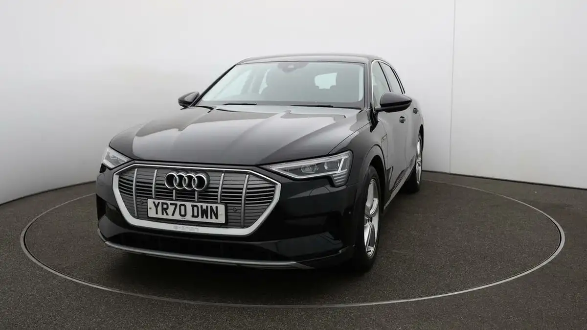 2020-audi-e-tron-50e-technik-big-40