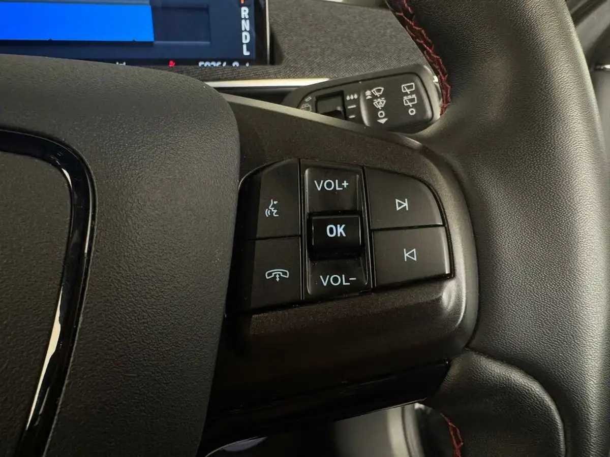 2022-ford-mustang-mach-e-e-standard-range-awd-big-16