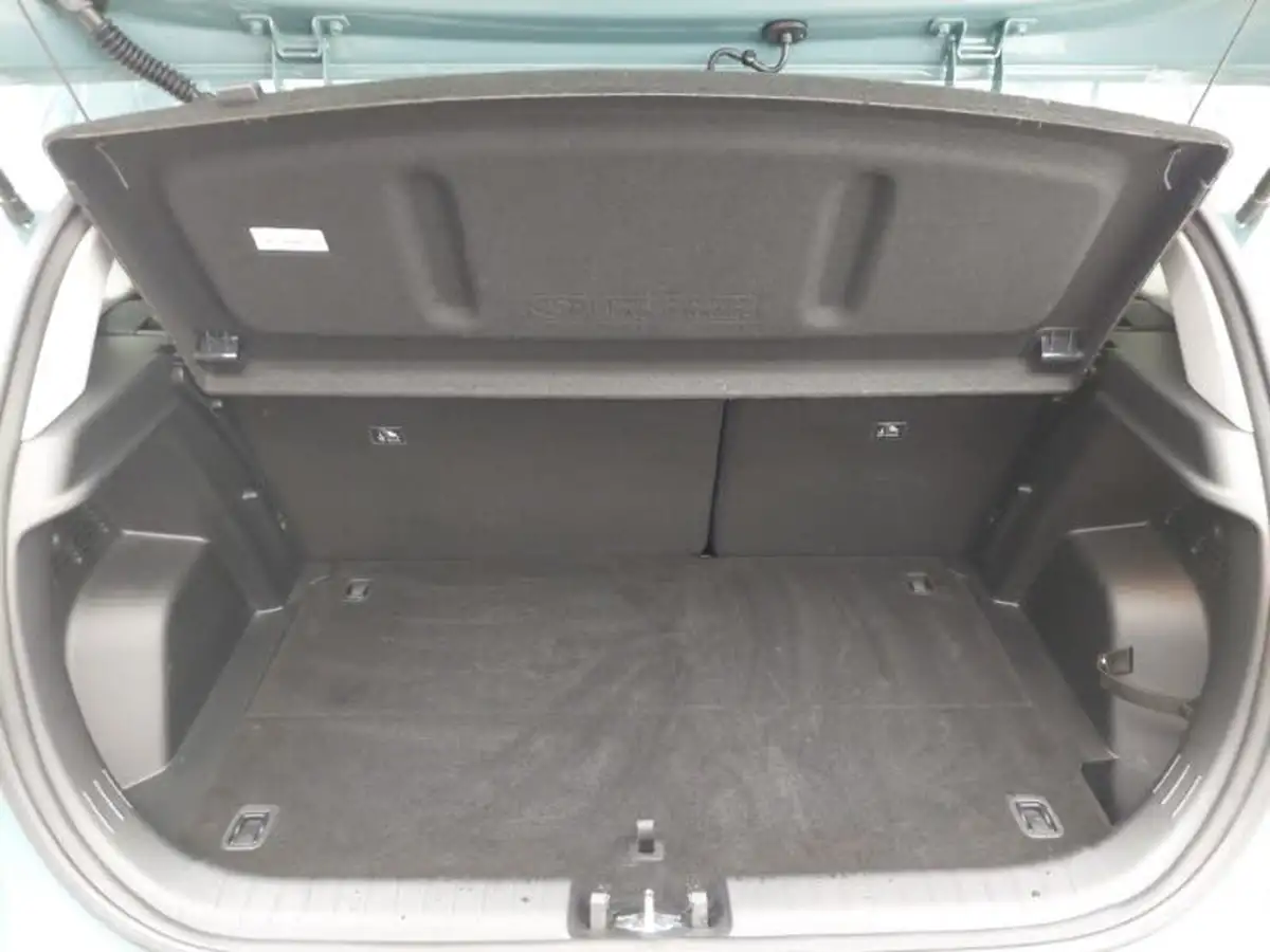 2024-hyundai-i20-10-t-gdi-premium-big-7