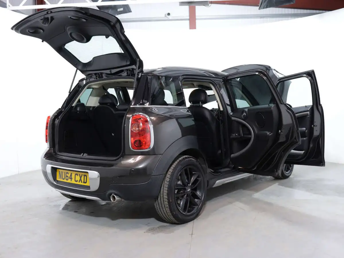 2014-mini-countryman-20td-cooper-d-all4-chili-big-48