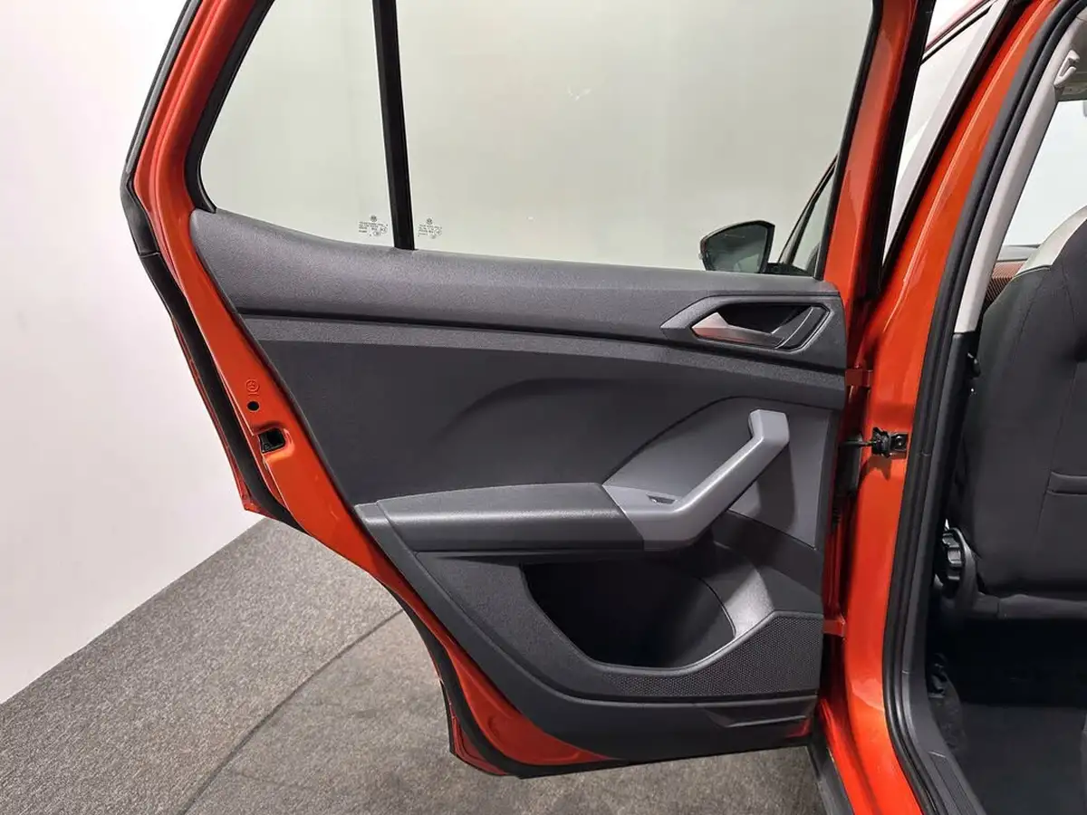 2021-volkswagen-t-cross-10-tsi-se-95ps-big-33