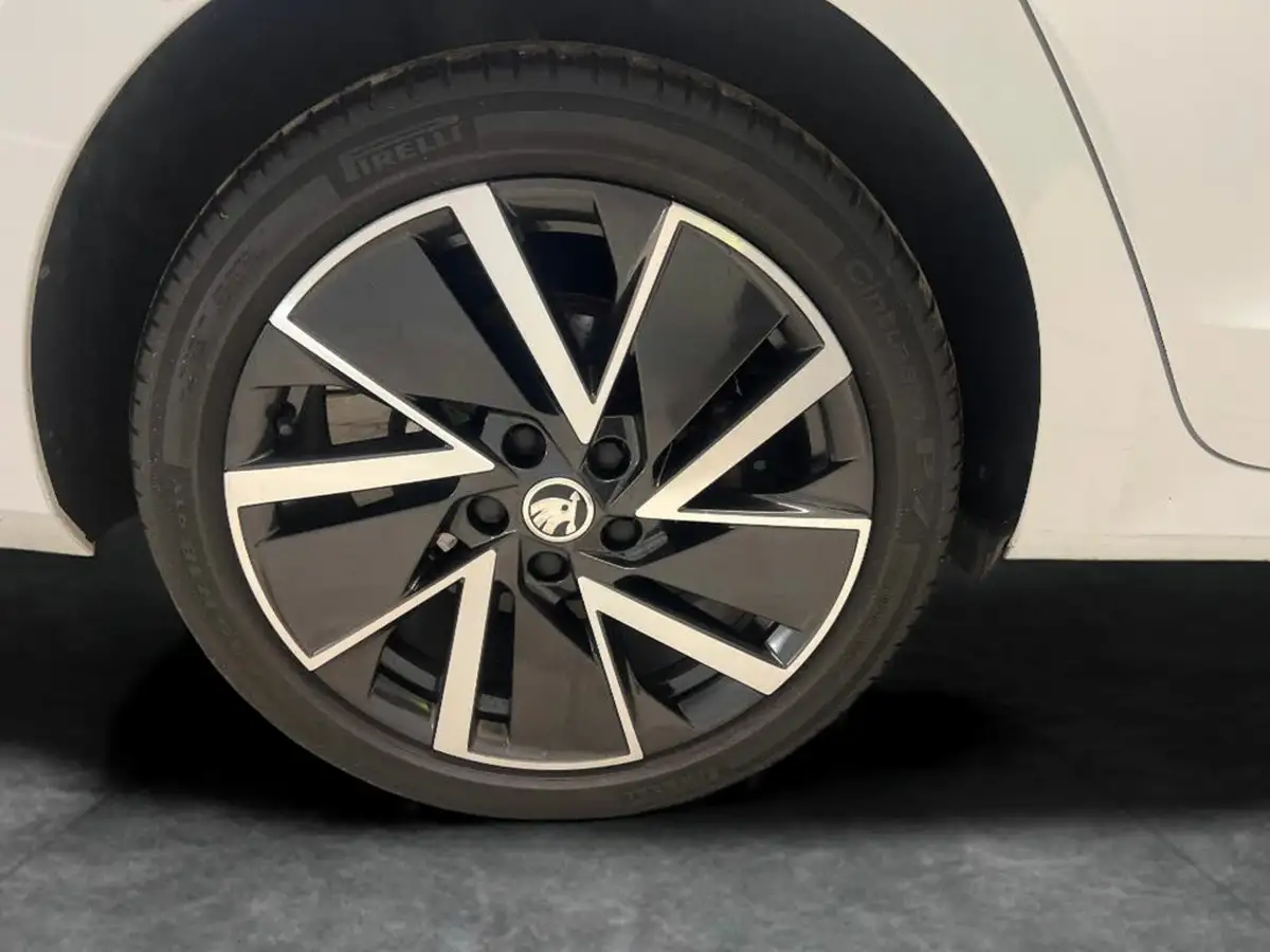 2021-skoda-octavia-14-tsi-se-technology-estate-big-30