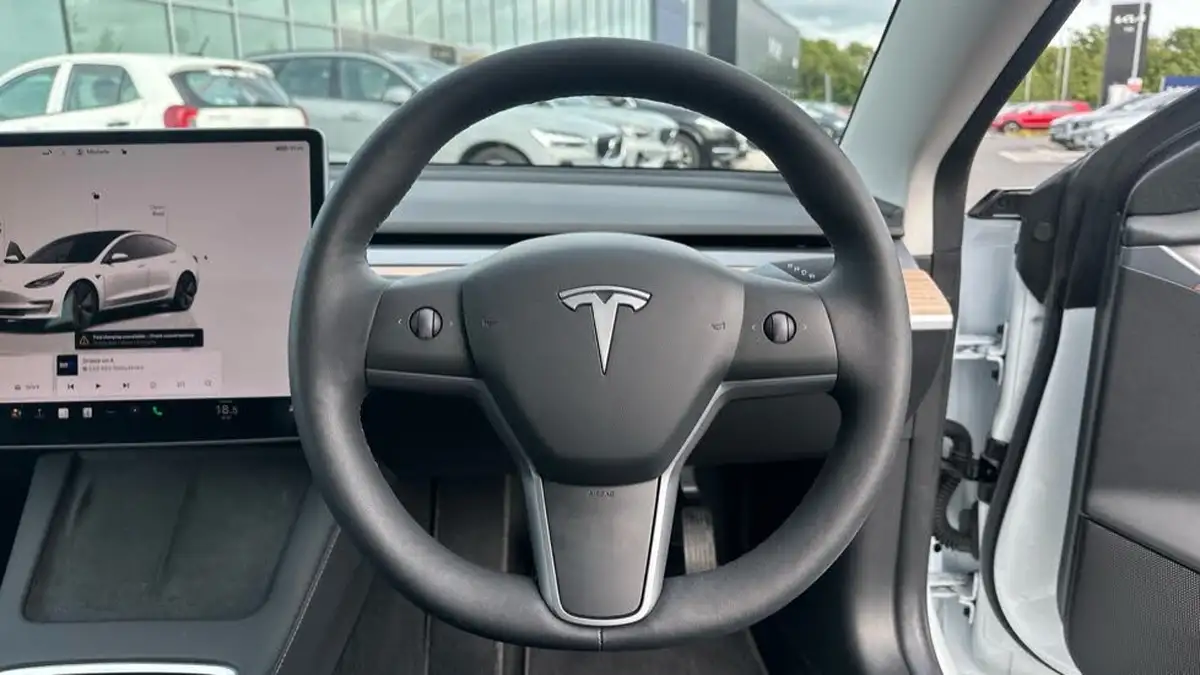 2023-tesla-model-3-e-rwd-241bhp-big-28