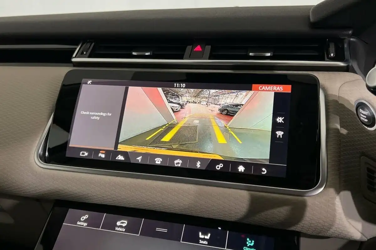 2019-land-rover-range-rover-velar-20-p250-s-big-29