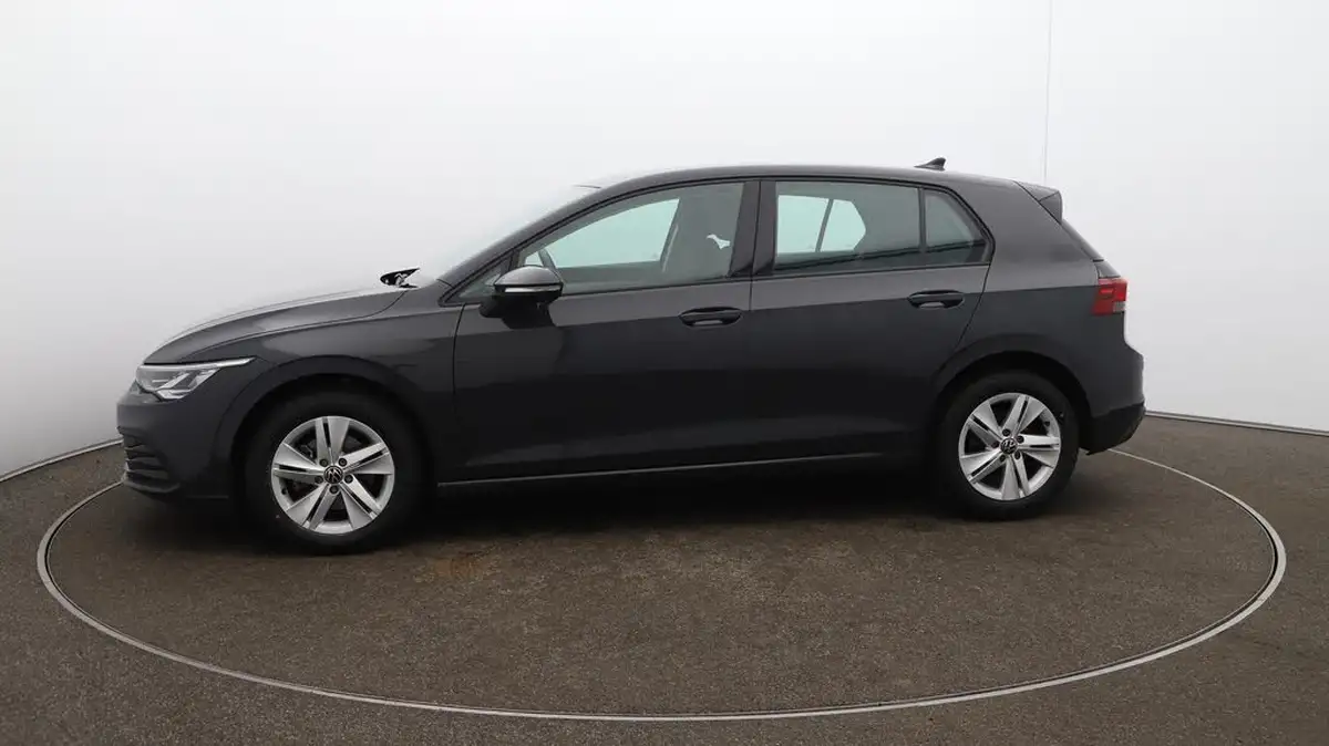 2022-volkswagen-golf-15-tsi-life-130ps-hatchback-big-64