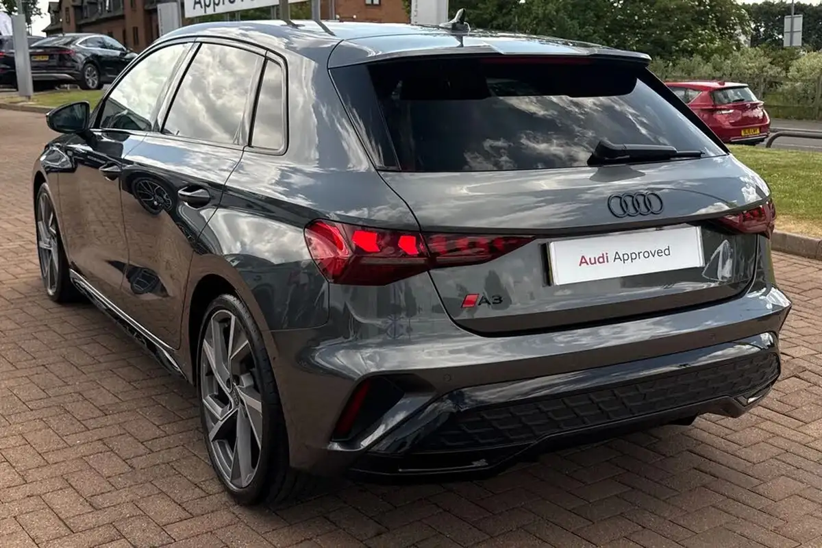 2024-audi-a3-15-35-tfsi-black-edition-sportback-5d-big-52