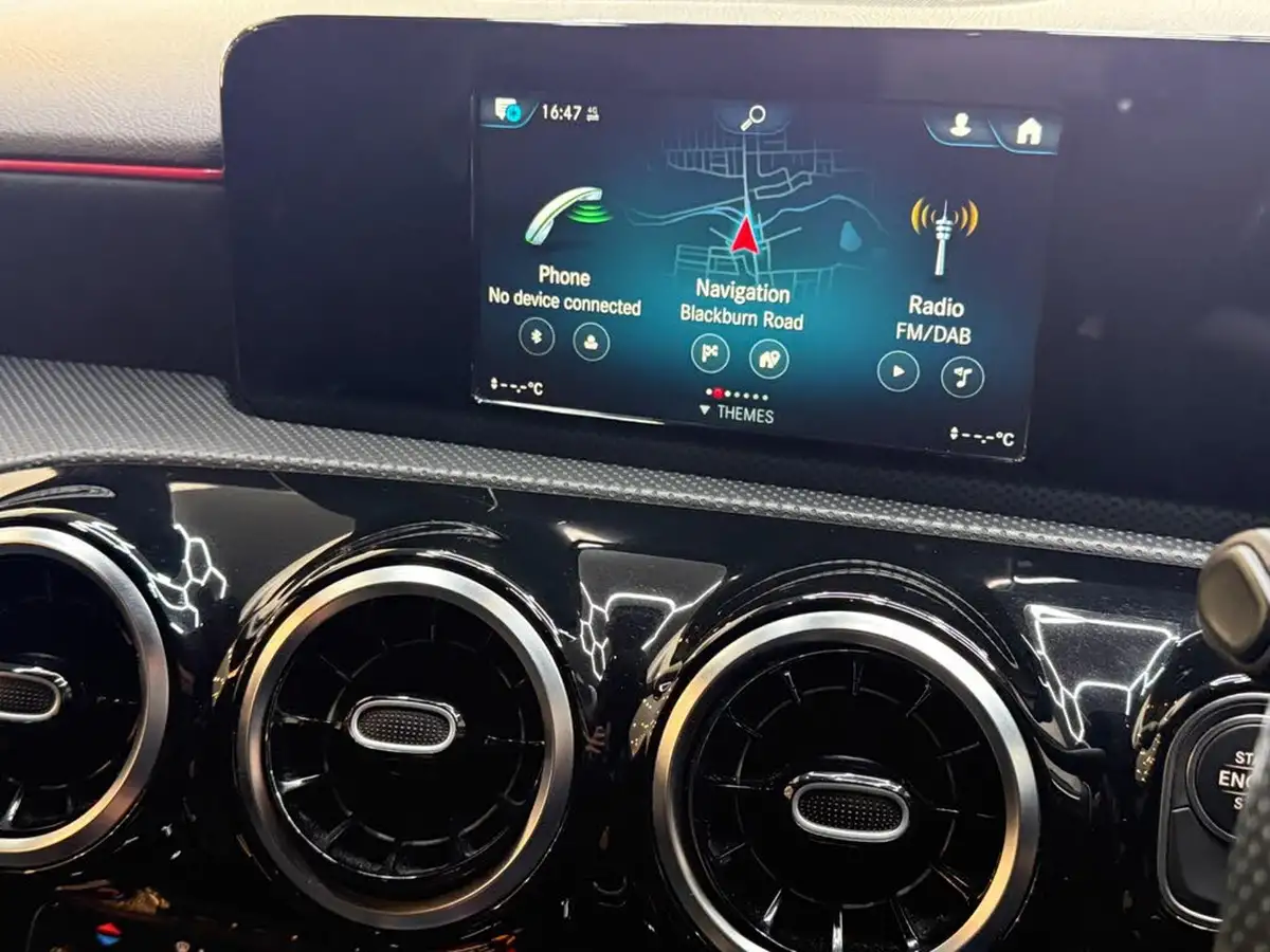 2018-mercedes-benz-a-class-15d-a180d-amg-line-116ps-ss-hatchback-5d-7g-dct-big-21