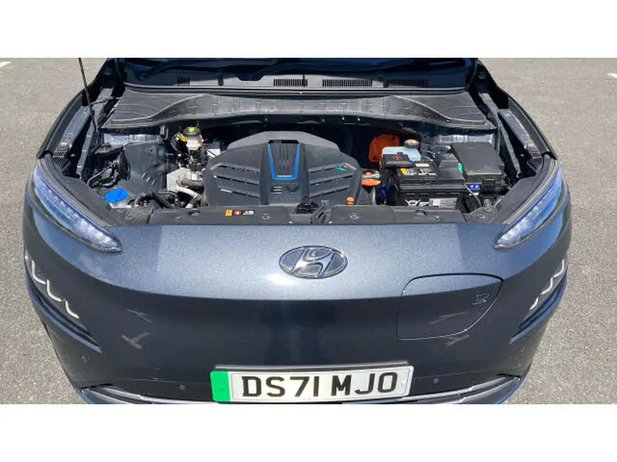 2022-hyundai-kona-e-premium-204ps-64kwh-7kw-obc-big-7