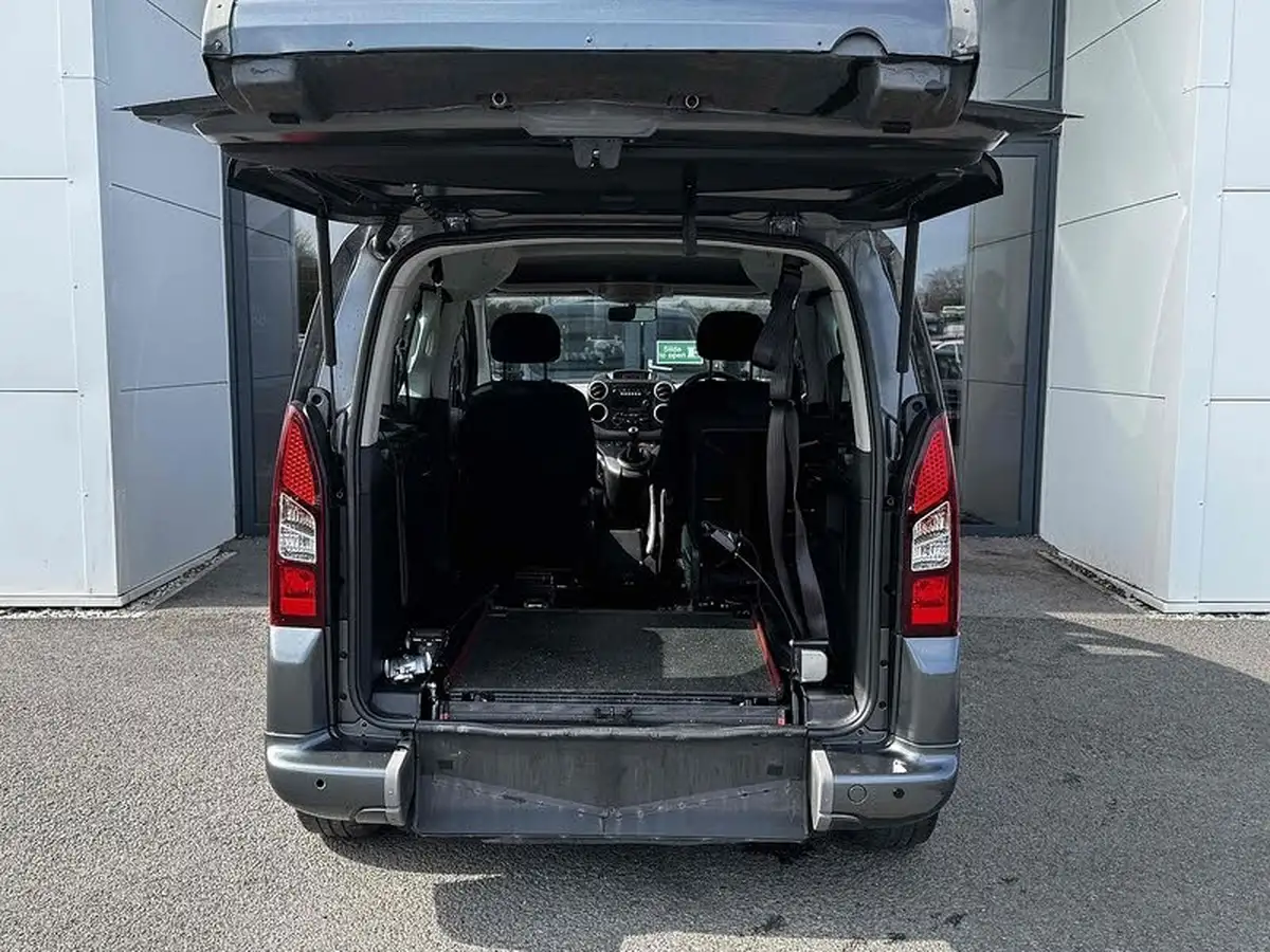 2018-peugeot-partner-big-16