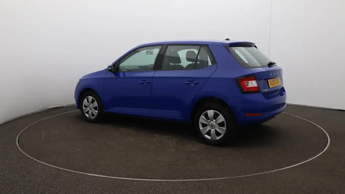2021-skoda-fabia-10-tsi-95ps-hatchback-dsg-big-32