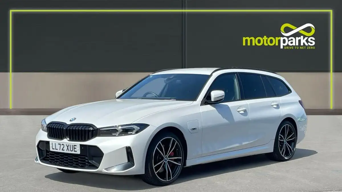 2022-bmw-3-series-20-330e-m-sport-touring-5d-big-6