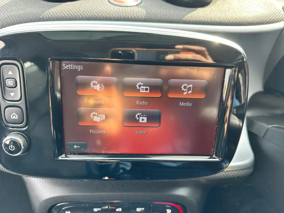 2018-smart-forfour-10-prime-premium-twinamic-big-23