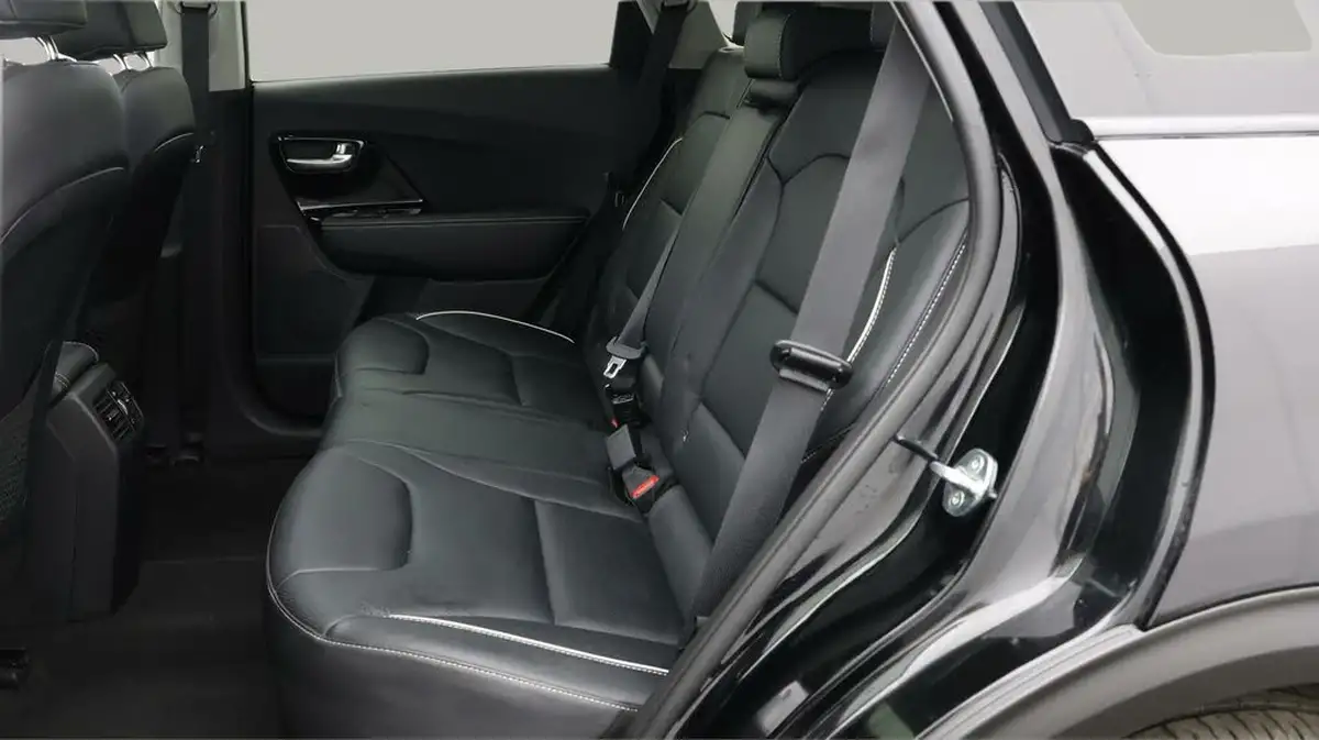 2021-kia-e-niro-ev-4-big-16