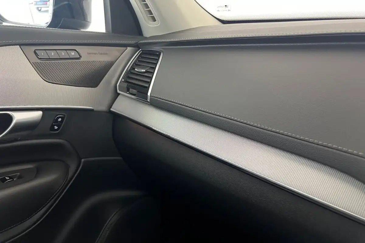 2023-volvo-xc90-20td-b5-plus-big-32