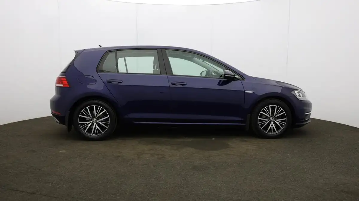 2018-volkswagen-golf-15-tsi-se-130ps-ss-hatchback-5d-big-55