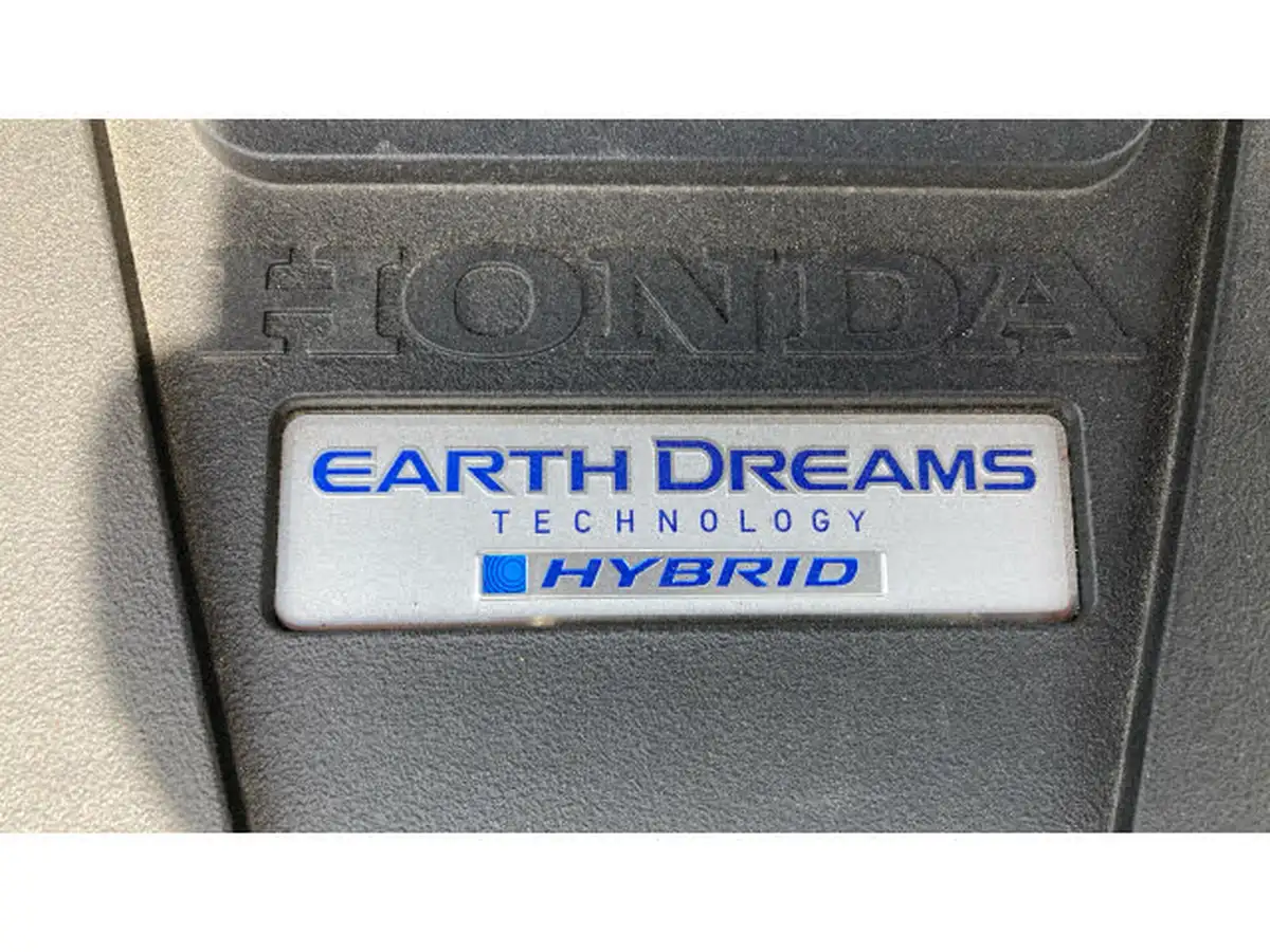2020-honda-cr-v-20-i-mmd-sr-4wd-big-28