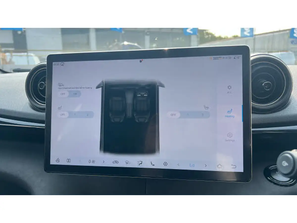 2025-byd-dolphin-e-comfort-big-35