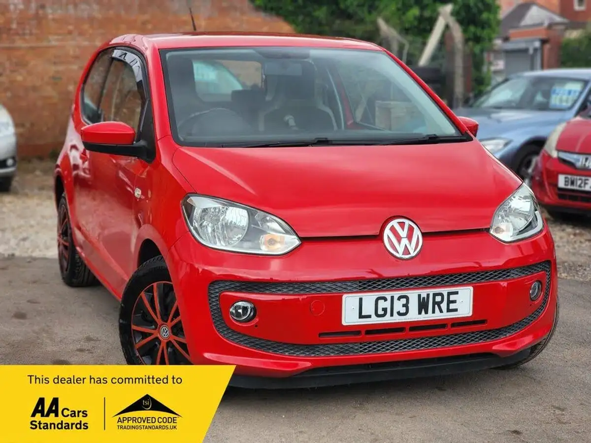 2013-volkswagen-up-10-high-up-3d-big-2