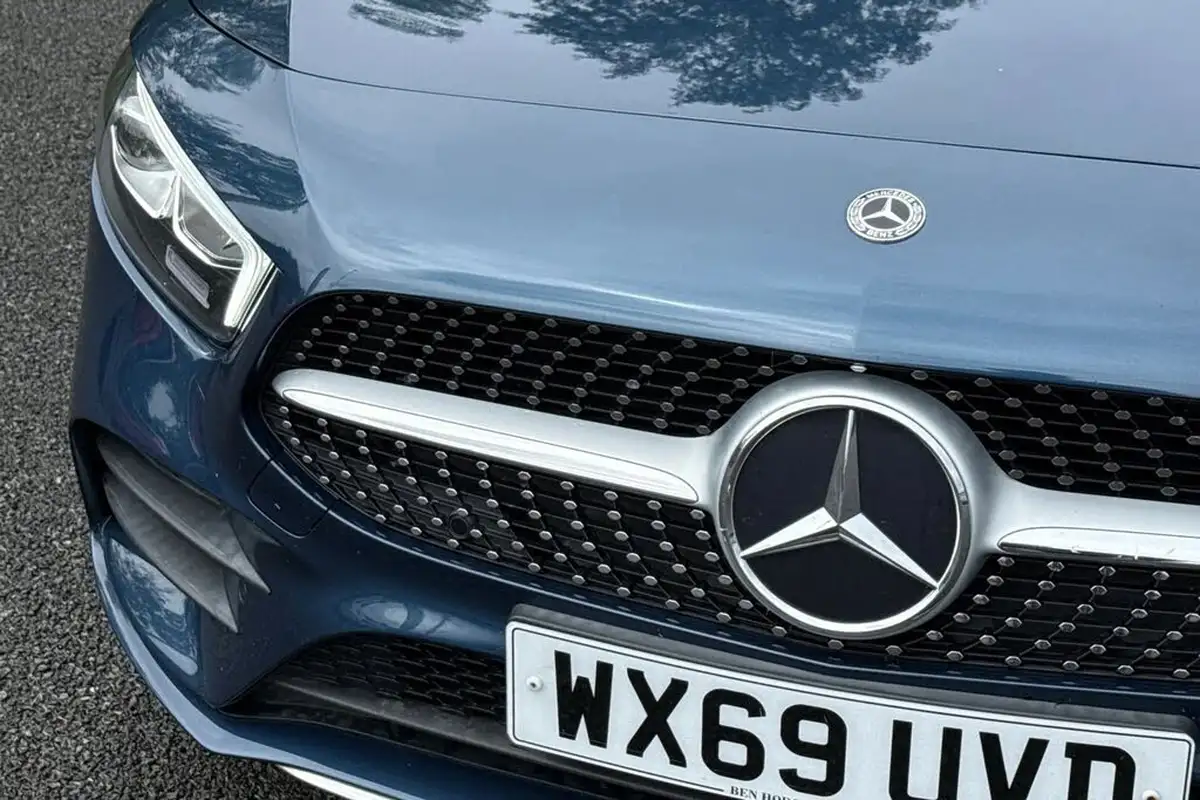 2019-mercedes-benz-a-class-15d-a180d-amg-line-premium-hatchback-5d-7g-dct-big-26