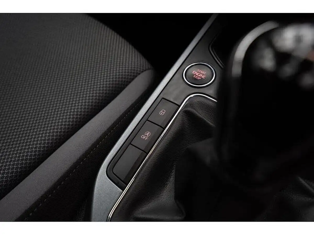 2019-seat-arona-16tdi-se-technology-lux-115ps-ss-big-38