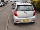 2012-hyundai-i10-12-style-85bhp-small-5