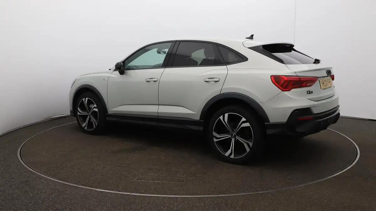 2020-audi-q3-15-35-tfsi-edition-1-sportback-s-tronic-big-12