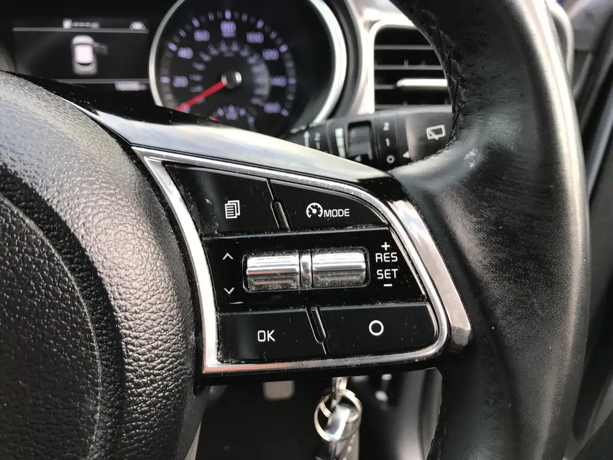 2022-kia-xceed-10-t-gdi-2-big-23