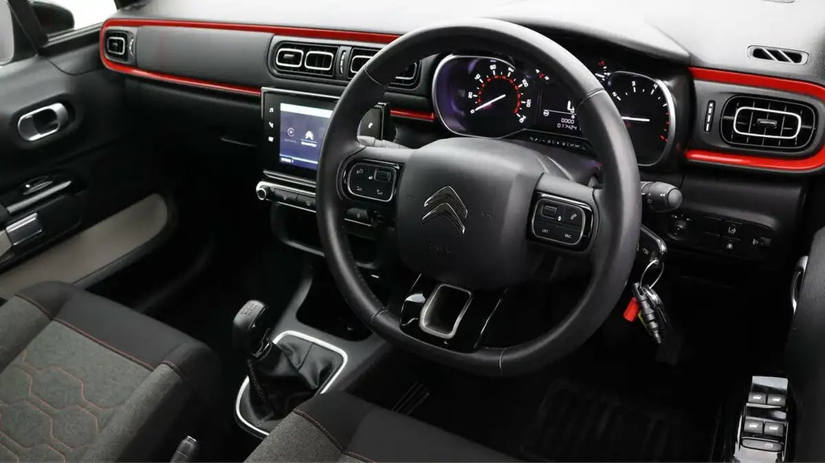 2019-citroen-c3-12-puretech-feel-nav-edition-82ps-ss-big-9