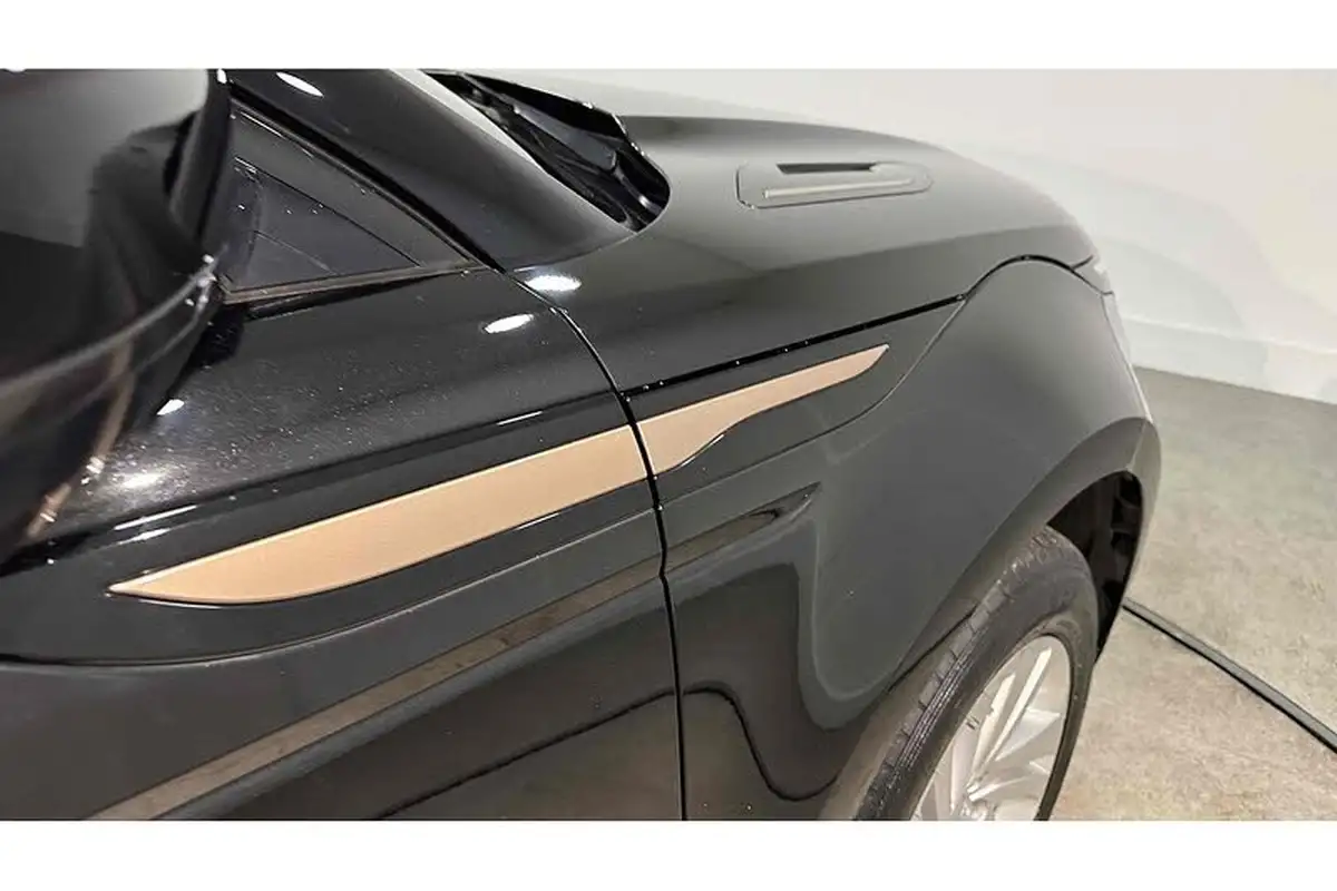 2021-land-rover-range-rover-evoque-15-p300e-r-dynamic-s-big-16