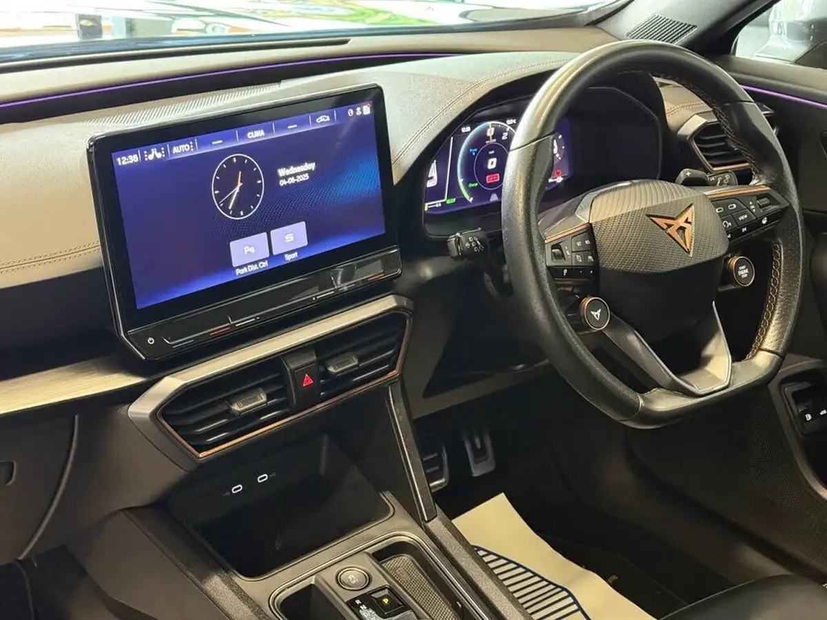 2021-cupra-formentor-14-e-hybrid-vz2-big-29