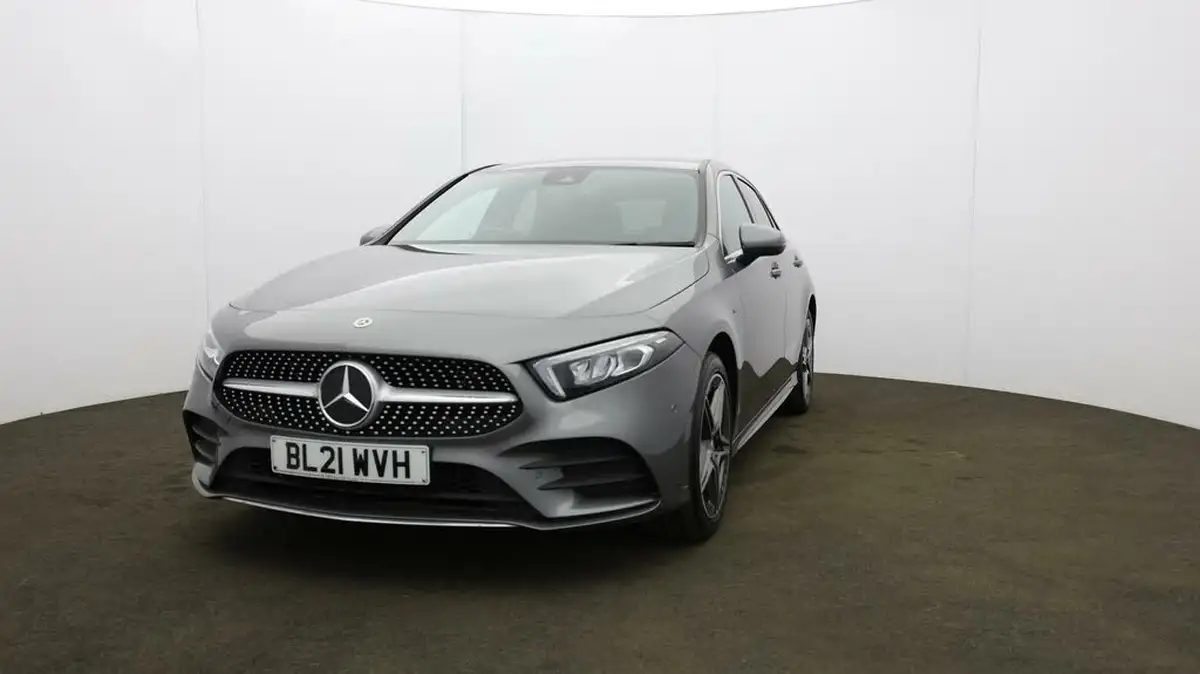 2021-mercedes-benz-a-class-13-a250e-amg-line-executive-hatchback-5d-big-40
