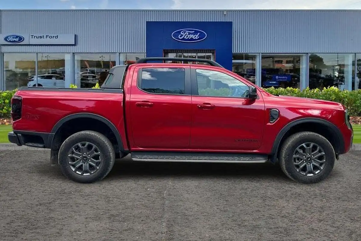 2024-ford-ranger-20-ecoblue-wildtrak-double-cab-205pseu6d-big-2