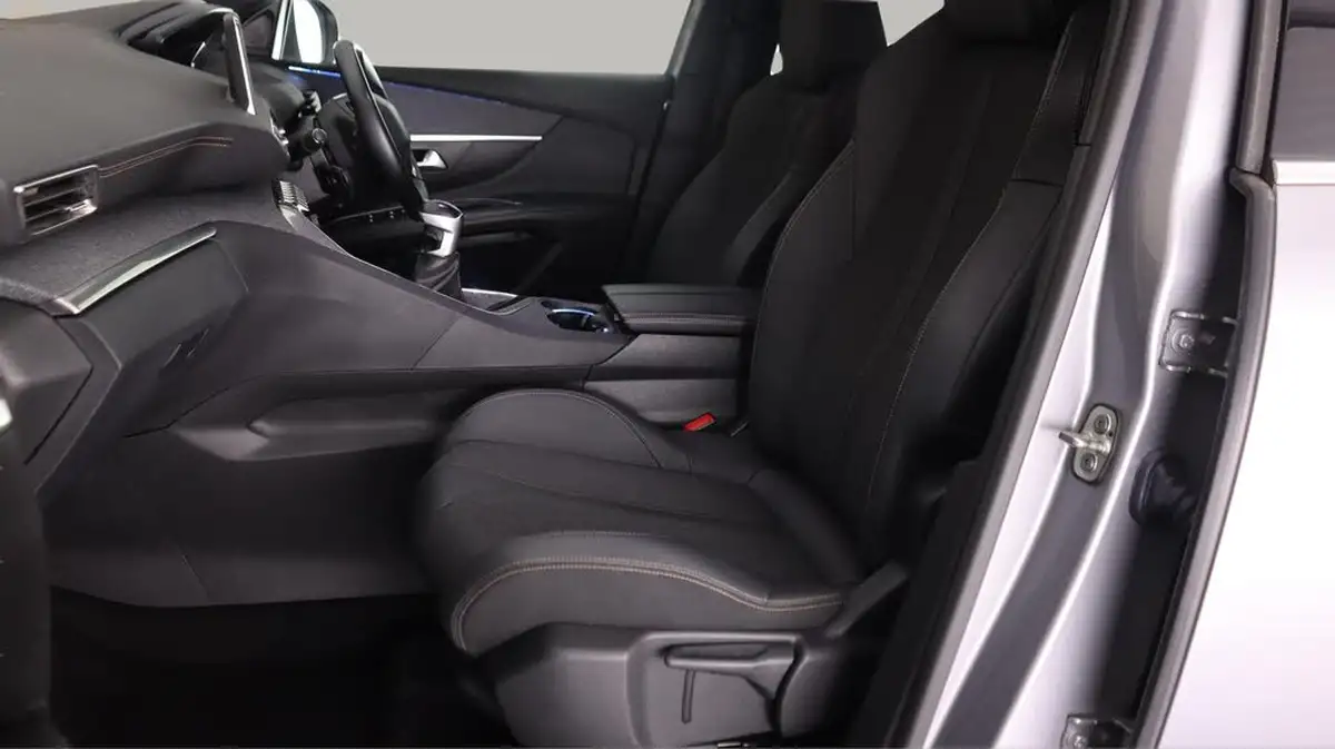 2020-peugeot-5008-suv-15-bluehdi-gt-line-big-14