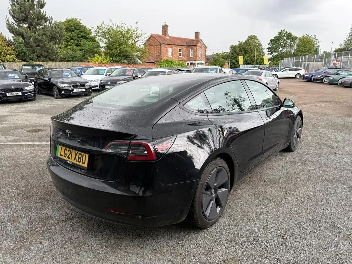 2021-tesla-model-3-e-standard-plus-big-6
